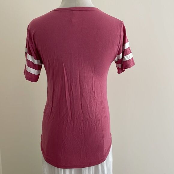 Black & white love soft T-shirt gather in the front NO boundaries Womens XS - Picture 5 of 7